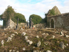 Killanin Church Graveyard