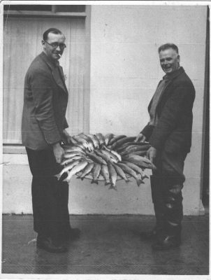 Bill Edwards & friend with an amazing catch c.1950's | M. Edwards