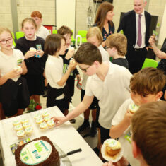 MinisterHildegardeNaughtonvisittoScoilChuimín&CaitríonaOughterard25.06.2026_105 Oughterard Schoolchildren Bring Local Heritage to Life Through New Trail and Podcast Project