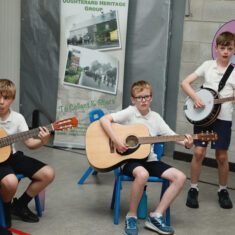 MinisterHildegardeNaughtonvisittoScoilChuimín&CaitríonaOughterard25.06.2026_41 Oughterard Schoolchildren Bring Local Heritage to Life Through New Trail and Podcast Project