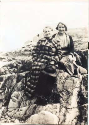 Elizabeth Stewart, born in 1909 in Rushvela came home to Oughterard and took her mother Mary Ellen Keogh - Stewart on her first vacation to Salt Hill in Galway